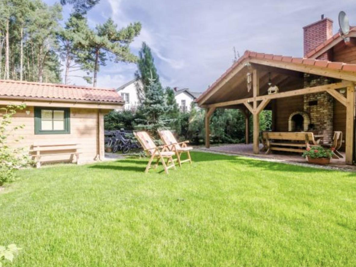 Klimatyczny Domek Z Drewna Nad Morzem Debina (Ustka) Exterior foto